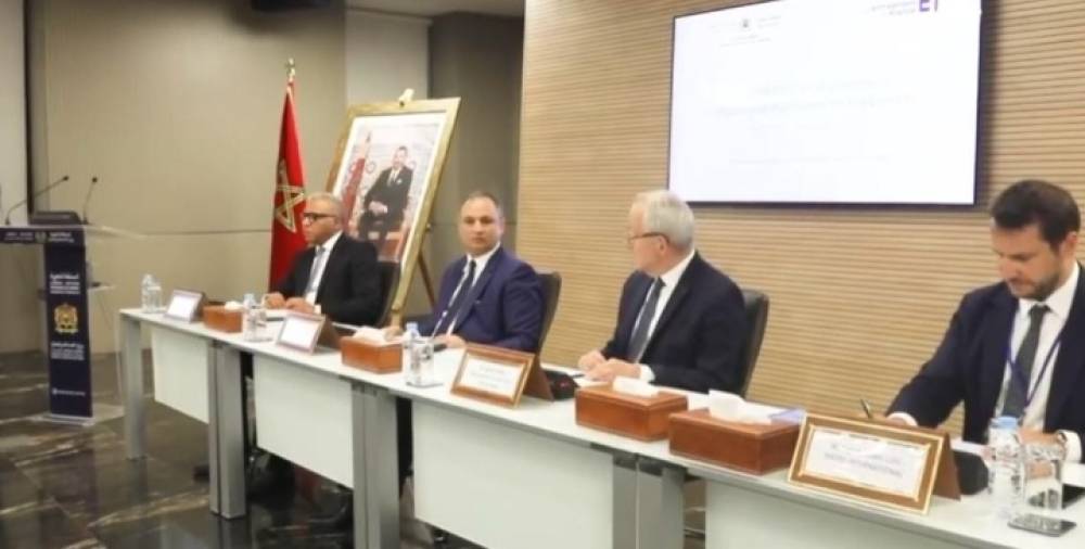 مزور يبرز الجهود الكبيرة للمغرب لجذب الاستثمارات