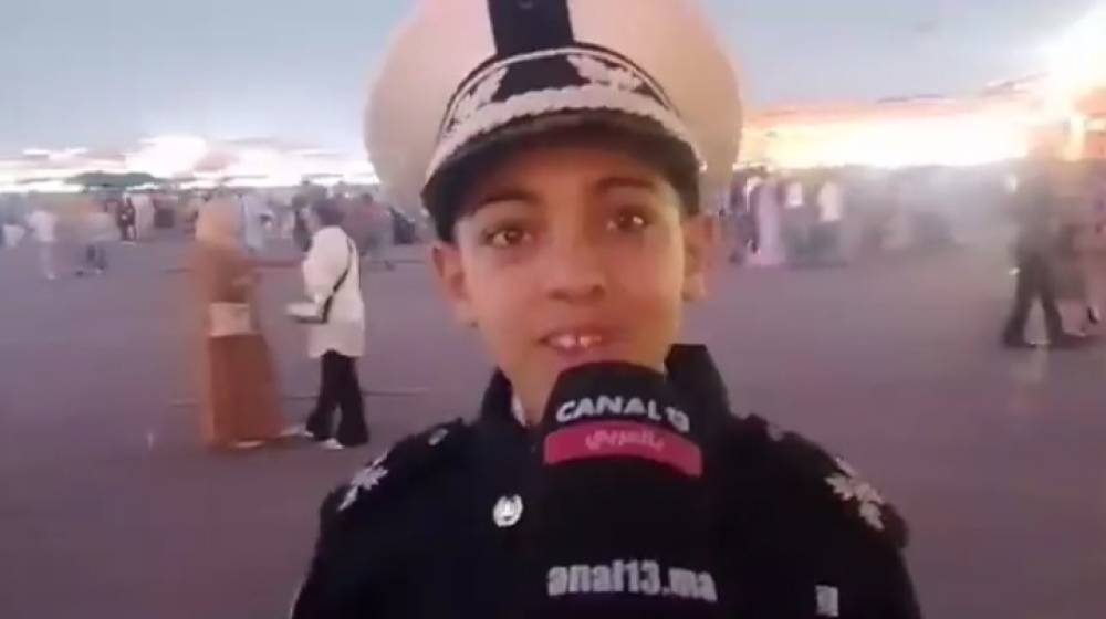 طفل مراكشي يحقق حلمه بارتداء زي الشرطة بمبادرة من مديرية الحموشي