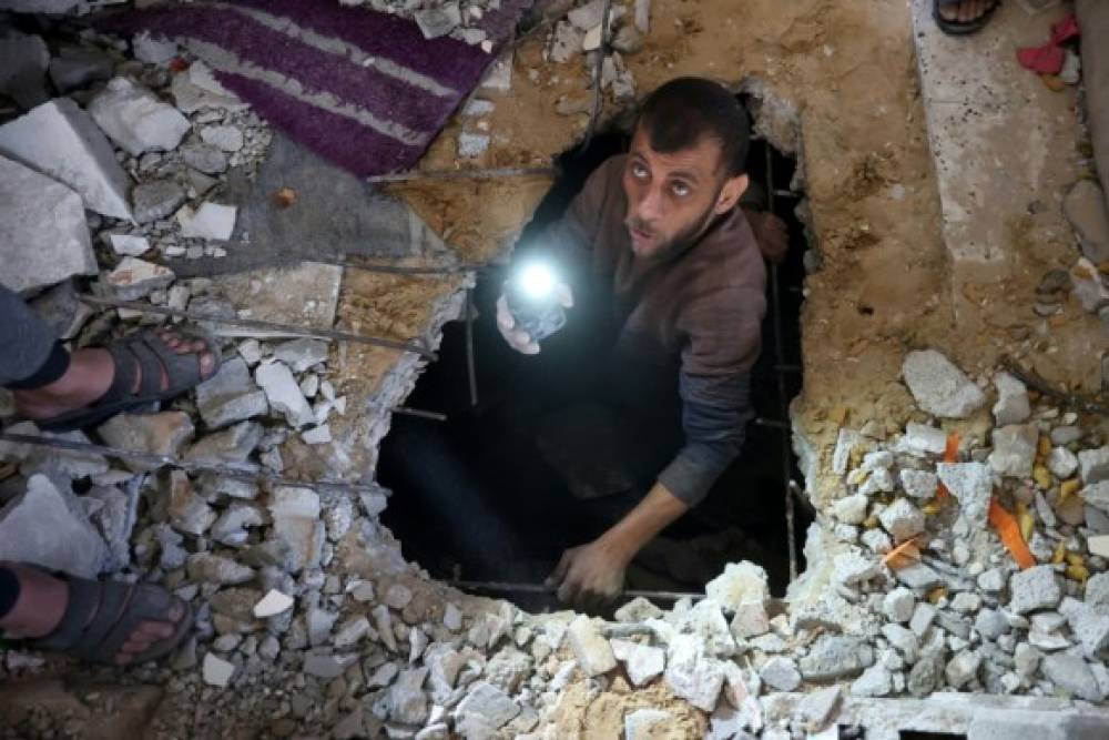 حركة حماس تبدي استعدادها لعقد "صفقة" لإنهاء الحرب في غزة