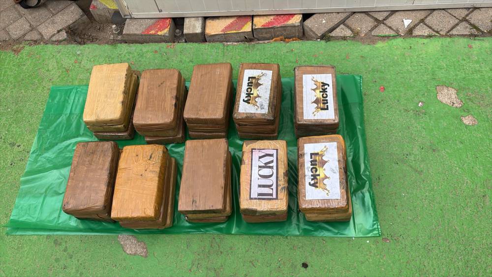 إحباط تهريب دولي للكوكايين بمي