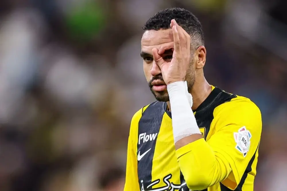 النصيري ينتقد التحكيم بعد تعاد