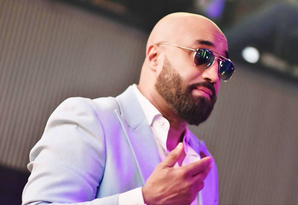 غياب أديب الحداوي عن سهرة العنق يلفت الانتباه