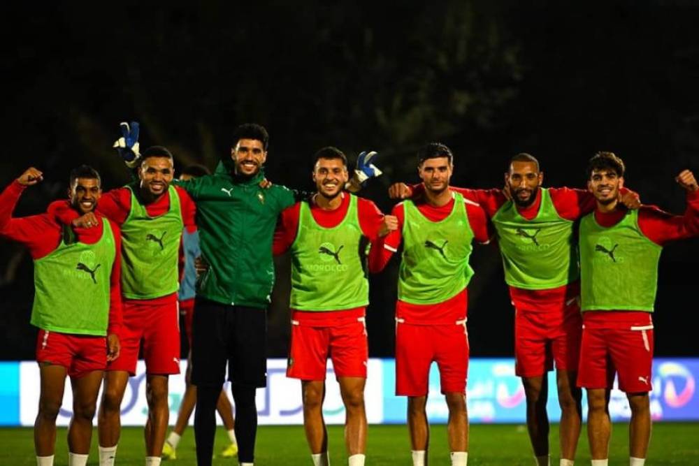قبل الكان.. طبيب "الأسود" يكشف الحالة الصحية للاعبين