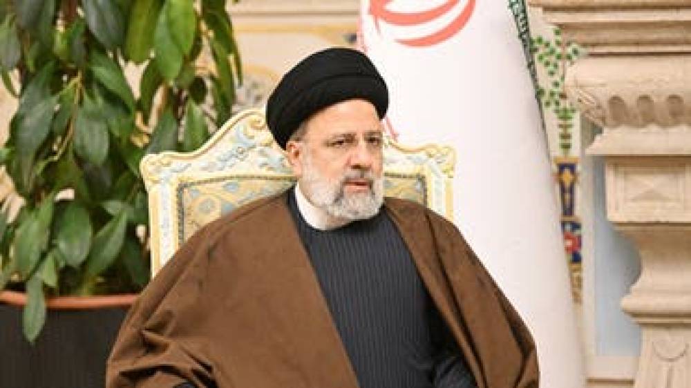 سيناريو غياب الرئيس الإيراني.. إليك ما ينص عليه الدستور