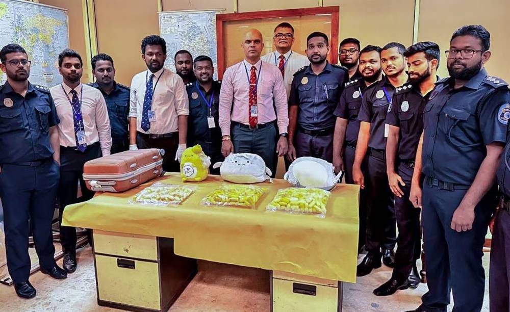 ضبط كمية قياسية من الكوكايين بمطار كولومبو