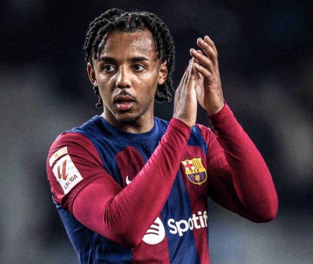 برشلونة يحرم من خدمات مدافعه كوندي.. تفاصيل الغياب