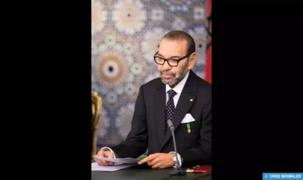 جلالة الملك يوجه خطابا ساميا إلى شعبه الوفي بمناسبة الذكرى التاسعة والأربعين للمسيرة الخضراء