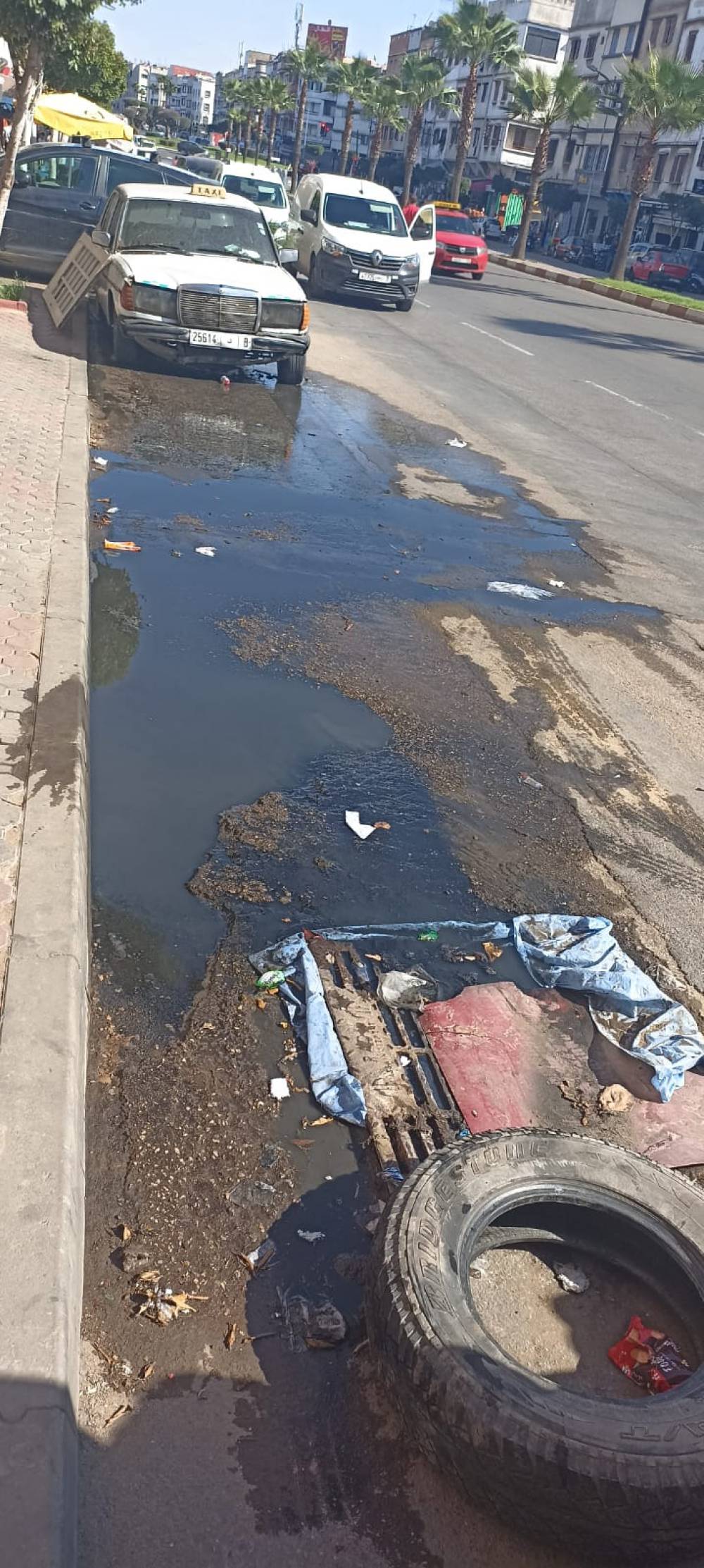 نداء إلى الجهات المسؤولة: إلى متى ستستمر معاناة ساكنة سيدي معروف 3 مع الروائح الكريهة ومشاكل قنوات الصرف الصحي؟