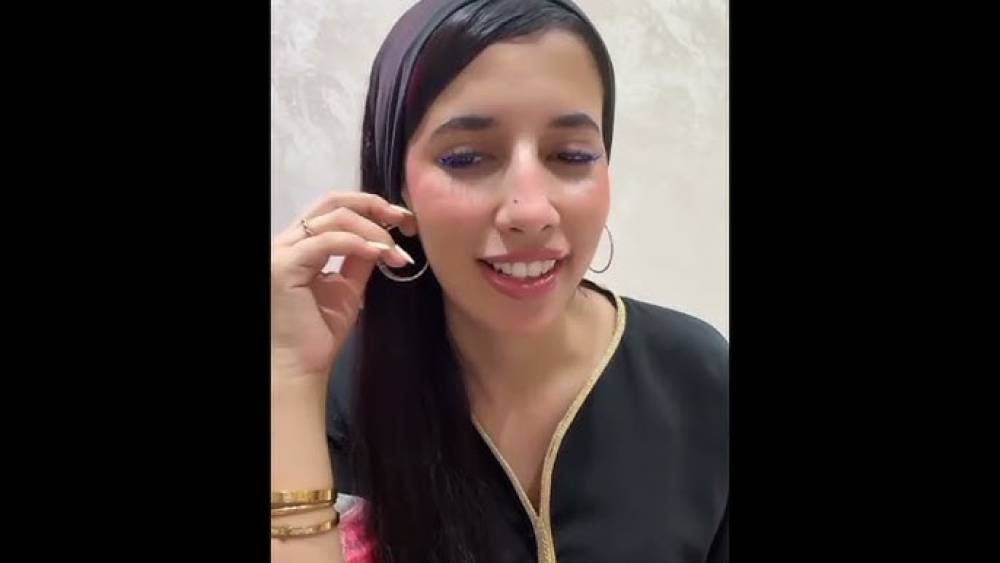 المؤثرة شيماء جابر المعروفة بـ "شيماء هق هق" تلغي متابعة حسابات زوجها