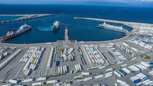 صحيفة إسبانيا: ميناء طنجة التوسط الأول على مستوى الحوضي المتوسطي لسنة 2020